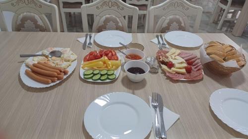 Carpinet House | Pensiune lângă Mănăstirea Izbuc