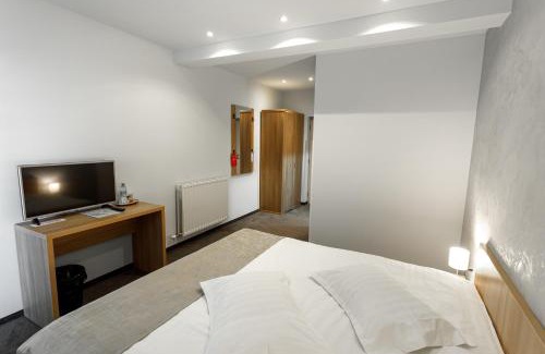 Tecuci House | Pensiunea Kristall Tecuci