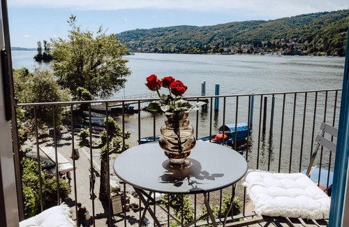 Isola dei Pescatori Apartment | Penthouse on Isola dei Pescatori