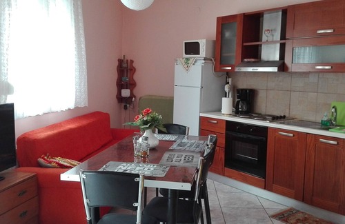 Thessaloniki Apartment | Penthouse on the 4th floor with huge Balcony! 10 min away from Metro.
