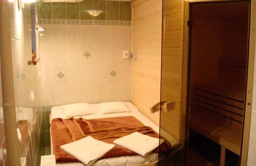 Sever House | Penzión Zlatý Jeleň