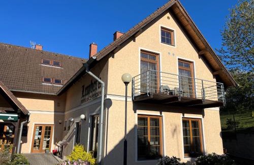 Jablonne v Podjestedi House | Penzion a restaurace Lemberk