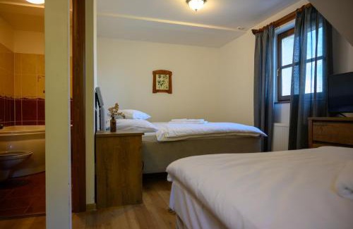 Staric House | Penzion Fryčovice