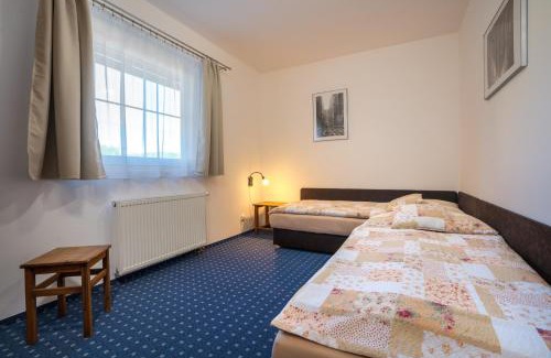 Masakova Lhota House | Penzion U Černého kohoutka