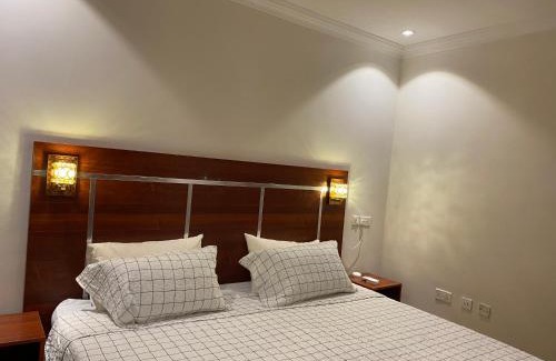 Teshie Villa | Perfect Relaxing King Suite with Free Parking & wifi