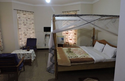 Karatu Hotel | PERIGRIN REST HOUSE