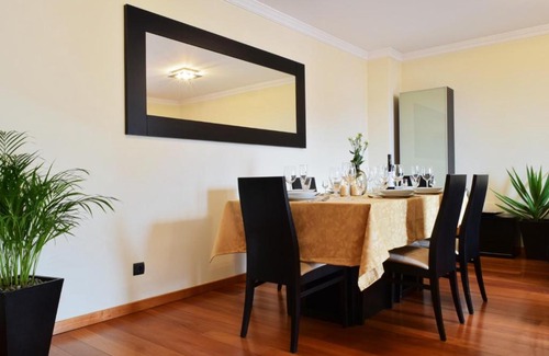 Sao Pedro Apartment | Perola, a Home in Madeira