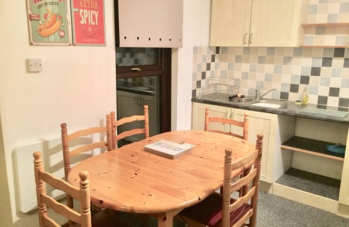 St. Agnes House | PERRANPORTH - AMAZING VALUE - 3 bedrooms, great facilities, swimming pool