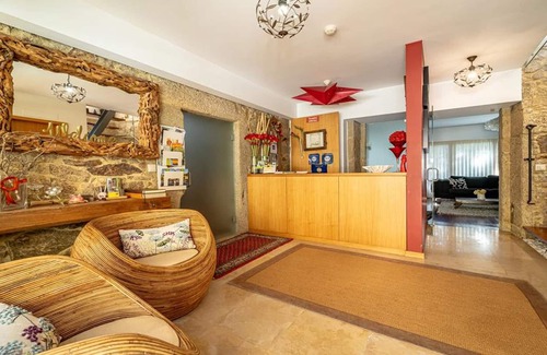 Amares House | Pet Friendly | Barbecue | Snooker | MyStay