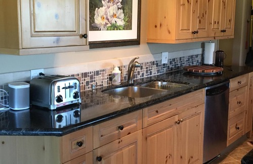 Longmont House | Pet Friendly Boulder Country Estate