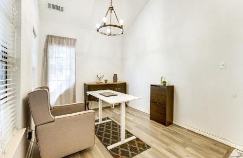 Bammel Apartment | Pet-Friendly Condo with Pool Access in Houston