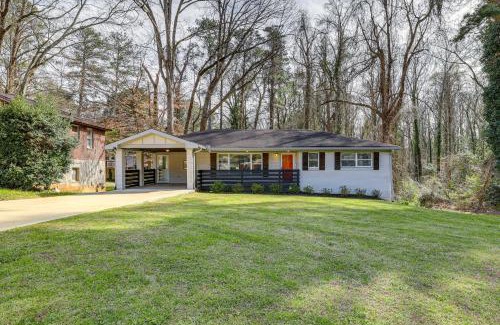 Belvedere Park House | Pet-Friendly Decatur Home about 8 Mi to Downtown ATL!
