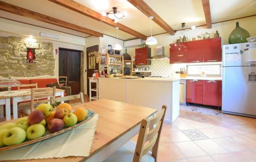 Laureana Cilento House | Pet Friendly Home In Laureana Cilento