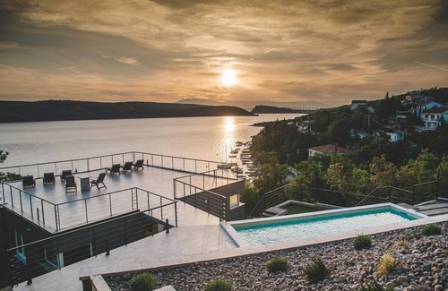 Jadranovo House | Pet friendly home in Jadranovo
