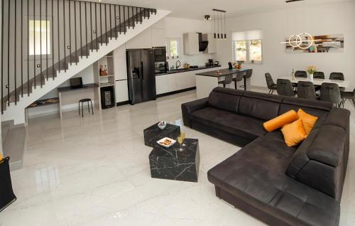 Sibenik House | Pet Friendly Home In Sibenik