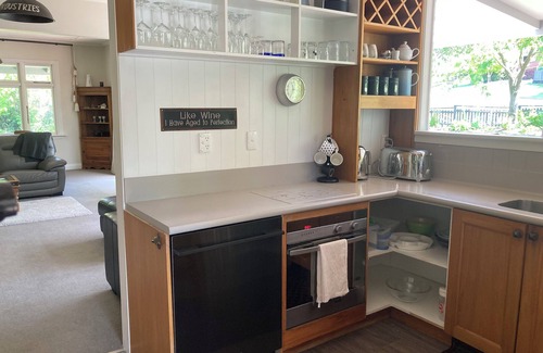 Clyde House | Pet friendly home located in the heart of historic Clyde township.