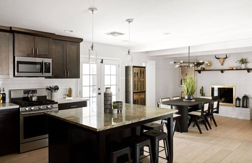 Papago Parkway House | Pet-friendly home w/heated pool, hot tub & games!