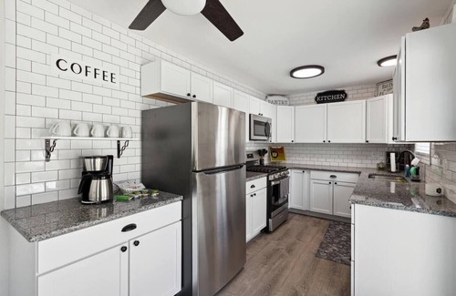 Bay City House | Pet-Friendly | Large Group | Hot Tub - All Year