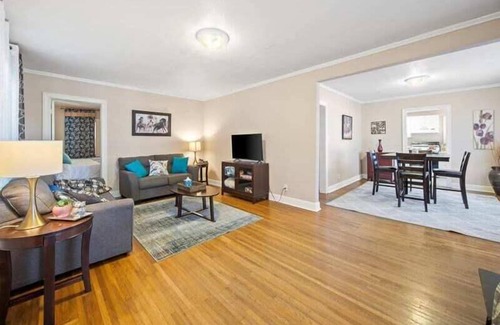 Cherry Street House | "Pet-Friendly Midtown Tulsa Retreat - Near Expo