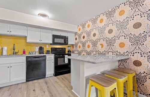 Windy Hill Apartment | Pet Friendly 1BR Cozy and cute