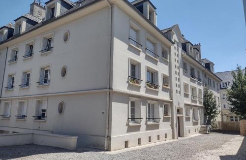 Saint-Jean Eudes Saint-Gilles Apartment | Petit appartement - Quartier Vaugueux Château