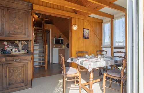 Cleder House | Petit Chalet à la Plage by Interhome