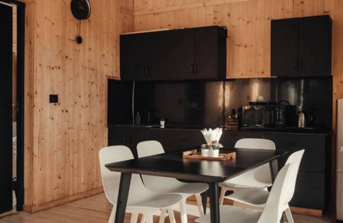 Kadadhe Condo | Petite Paradise Carat 2 By Ebony Stays – Chic 2BHK Luxury Villa in Lonavala