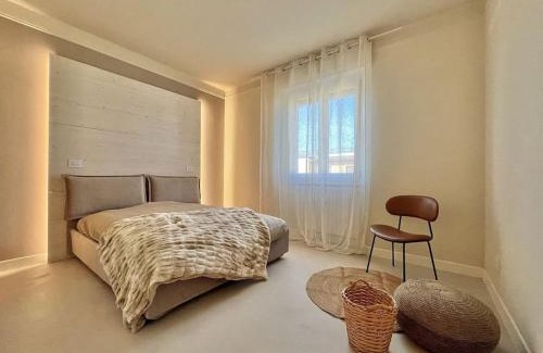 Brescia Antica Apartment | Petite Suite Vittoria - Brescia City - by Host4U