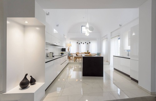 Santorini Villa | Phaos at Cellaria Estate