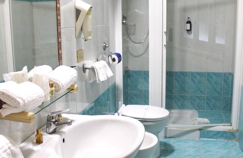 Pescara Hotel | Phi Hotel Ambra