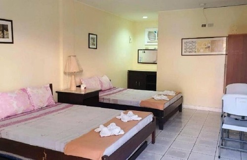 Morong Hotel | Phi-Phi Beach Hotel and Island Resort