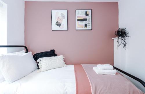 Hoole House | Phillip House