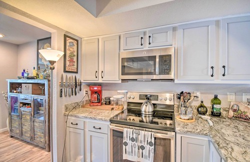 Maryvale House | Phoenix Home w/Sunny Backyard, Diving Pool