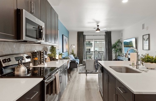 Desert View Village Condo | Phoenix Stay | Pool + Mayo Clinic + Desert Ridge
