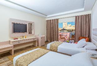 Village Road Resort | Pickalbatros Aqua Vista Resort - Hurghada
