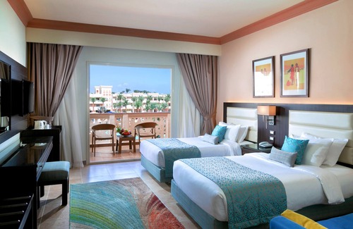 Village Road Resort | Pickalbatros Palace Hurghada
