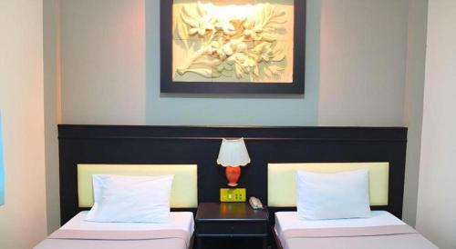 Tha Thaewawong Hotel | Picnic Sriracha Hotel