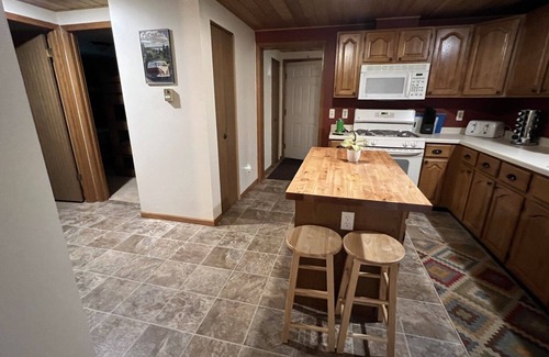 Munising House | Pictured Rocks Lodge