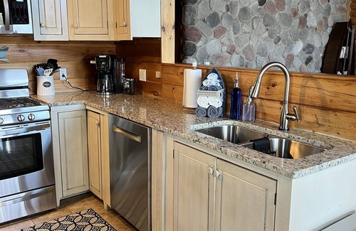 Plainwell Cabin | Pine Lake ~ Relaxing Log Cabin Retreat nPlainwell, MI