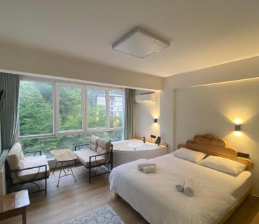 Ayder Apartment | Pine Suit