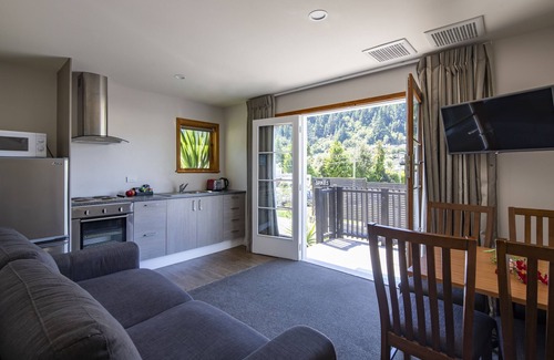Queenstown Cabin | Pinewood Queenstown