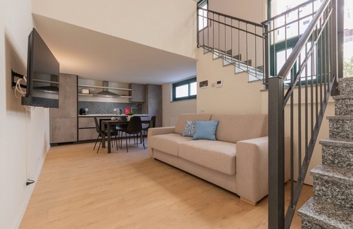 Cit Turin Apartment | Pink Loft by Wonderful Italy