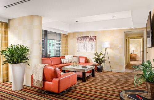 Coal Harbour Hotel | Pinnacle Hotel Harbourfront