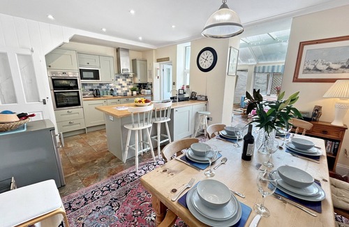 Lynton House | Pip's Corner, Lynton