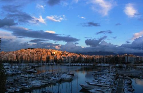 Pasalimani Apartment | Piraeus Seaview Elegant Apartments
