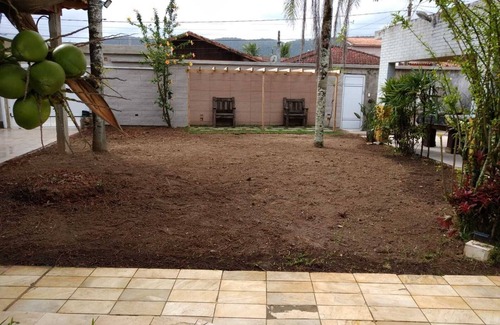 Itanhaem House | Piscina 6 QUARTO 300mPRAIA CHURRASQUEIRA