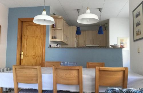 Costa Dorada Apartment | Piso con vistas al puerto - Wifi