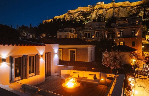 Athens City Centre House | Plaka Villa Epic Acropolis Views
