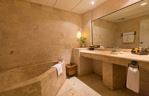 Lapu-Lapu Resort | Plantation Bay Resort and Spa