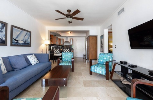 Puerto Plata Apartment | Playa Dorada beach condo on golf course w/pool & gym